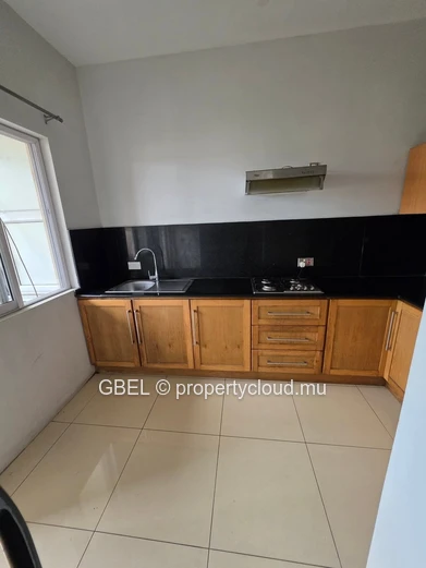 Bright 3BR Apartment in Floréal, Curepipe — 135 m²