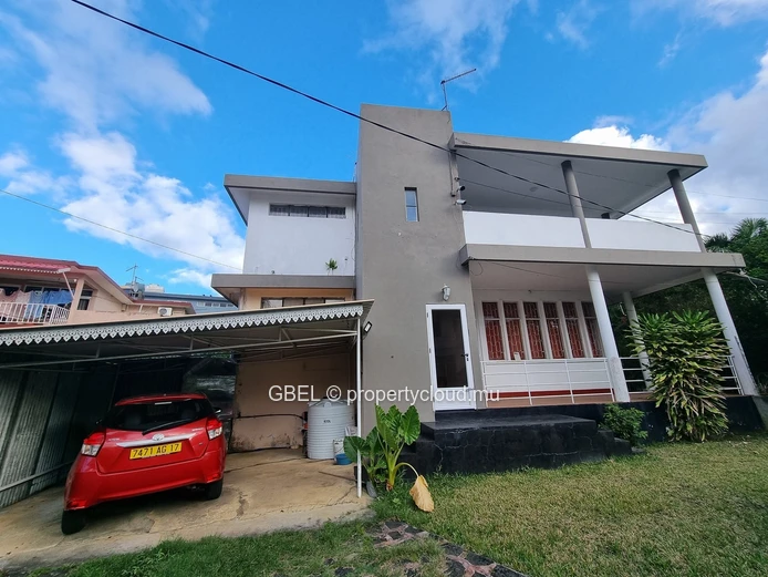  Apartment For Sale – Quatre Bornes Centre