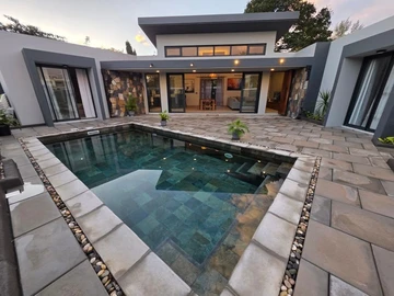4 Bedroom Villa