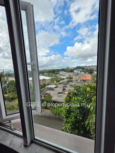Bright 3BR Apartment in Floréal, Curepipe — 135 m²
