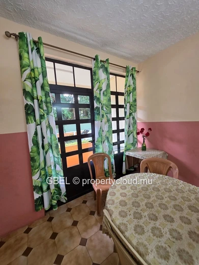 House For Sale – Roches Brunes