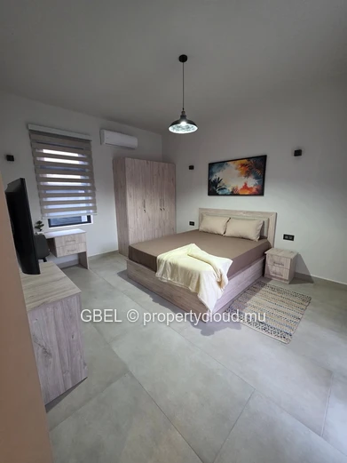 Stylish Furnished 4BR Albion Villa with Pool