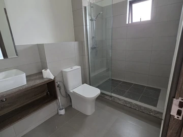 Appartement de 4 Chambres