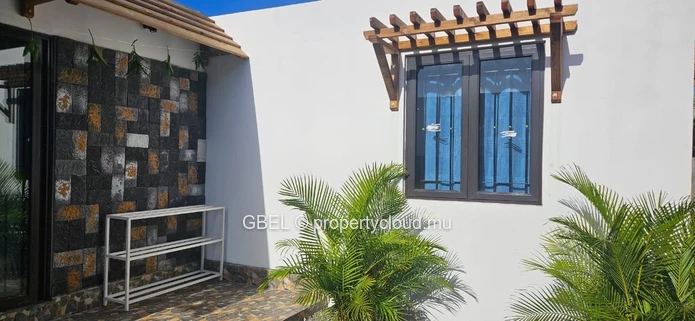 **Charming 3-Bedroom Villa for Rent in Peaceful Calodyne**